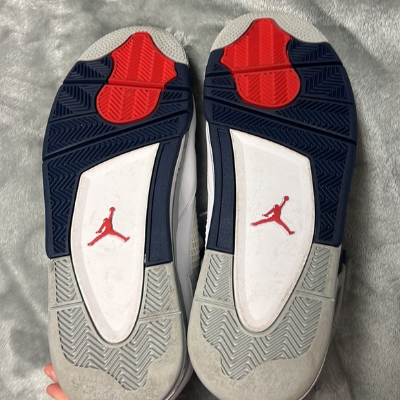 Jordan 4 Midnight Navy Size 13 - Picture 3 of 3